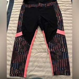 Bally total fitness leggings
